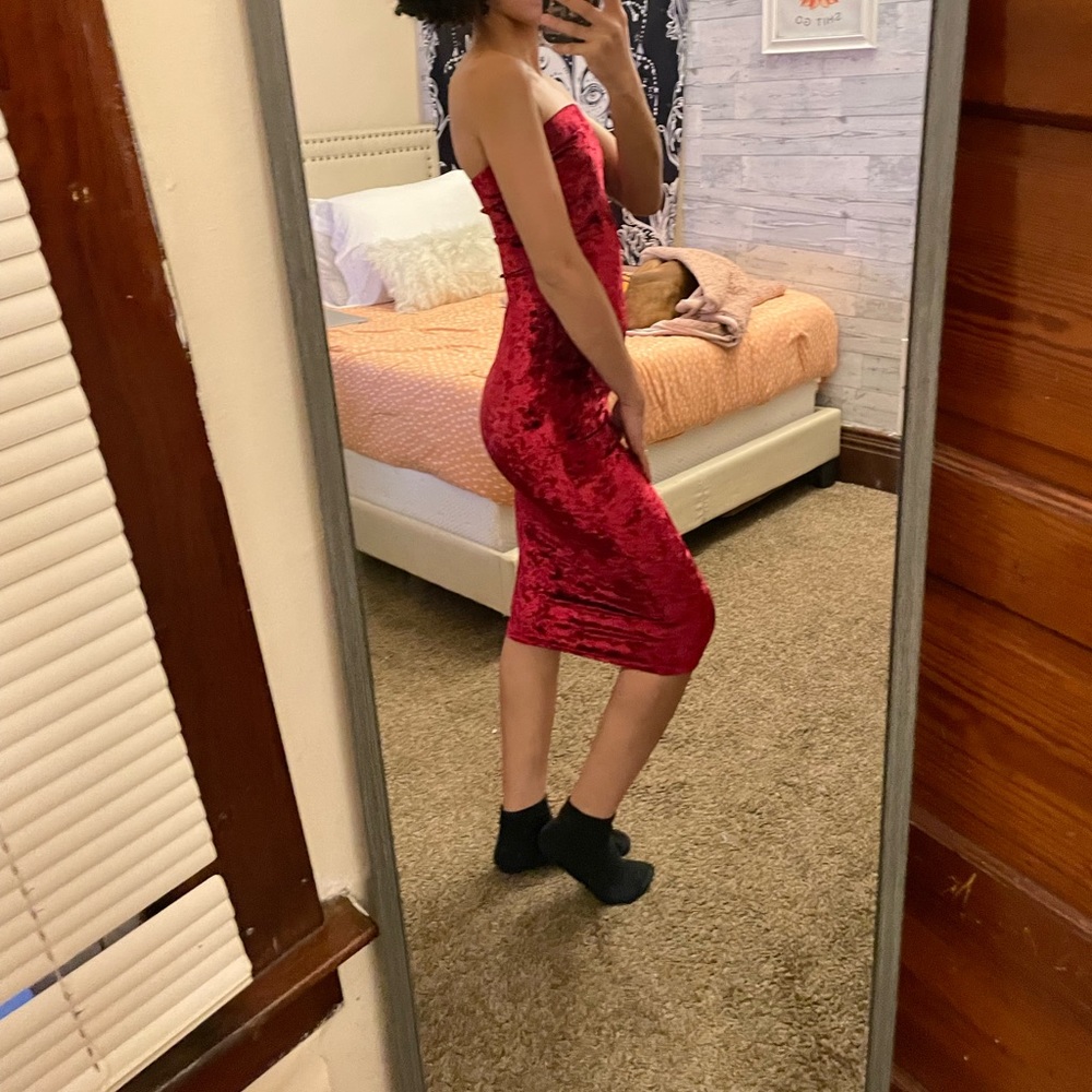 Burgundy velvet midi dress